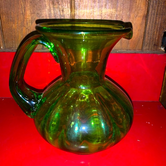 Beautiful Green Glass Pitcher - Picture 1 of 6